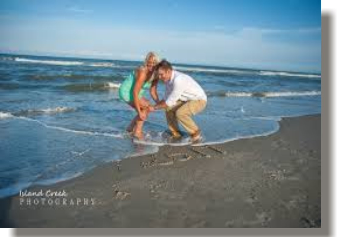 Carolina Beach couple